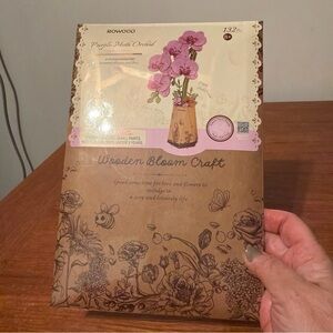 Wooden Bloom Craft Kit New Never Opened “Purple Moth Orchid” By Rowood Puzzle 3D